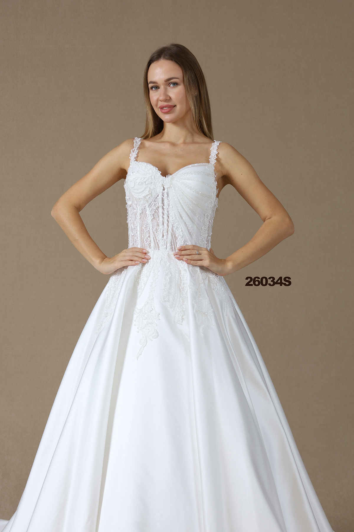 BABS İnce Askılı M Yaka Helen A Kesim Gelinlik