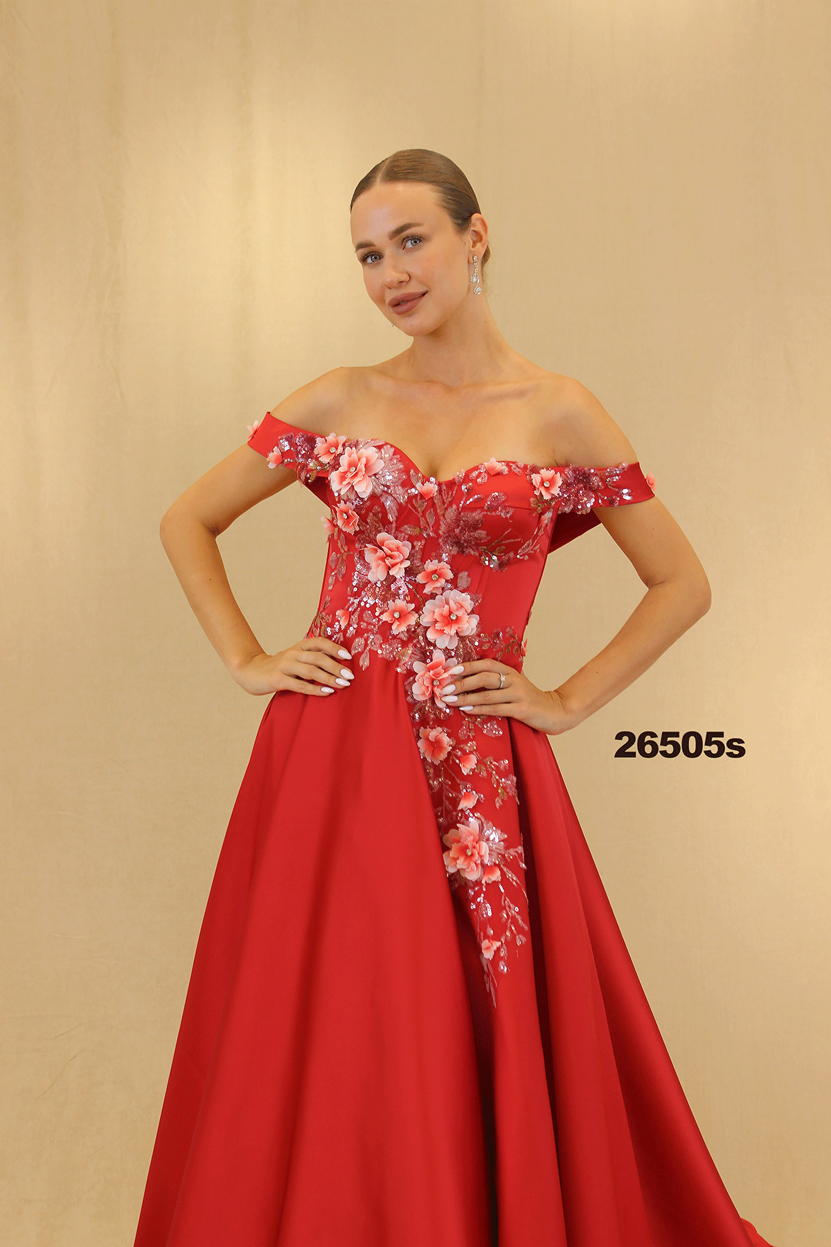 ASTRID A Kesim Pilili Gelinlik