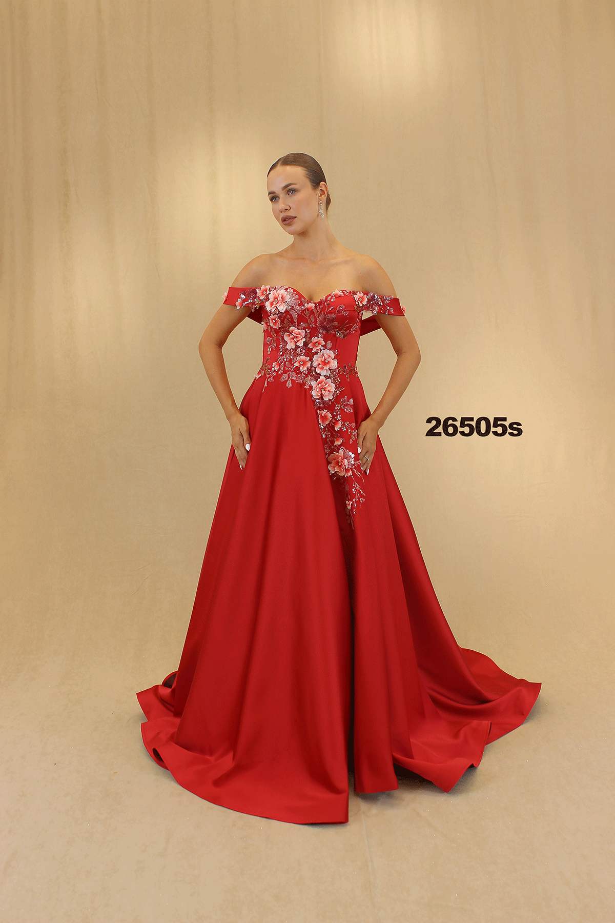 ASTRID A Kesim Pilili Gelinlik