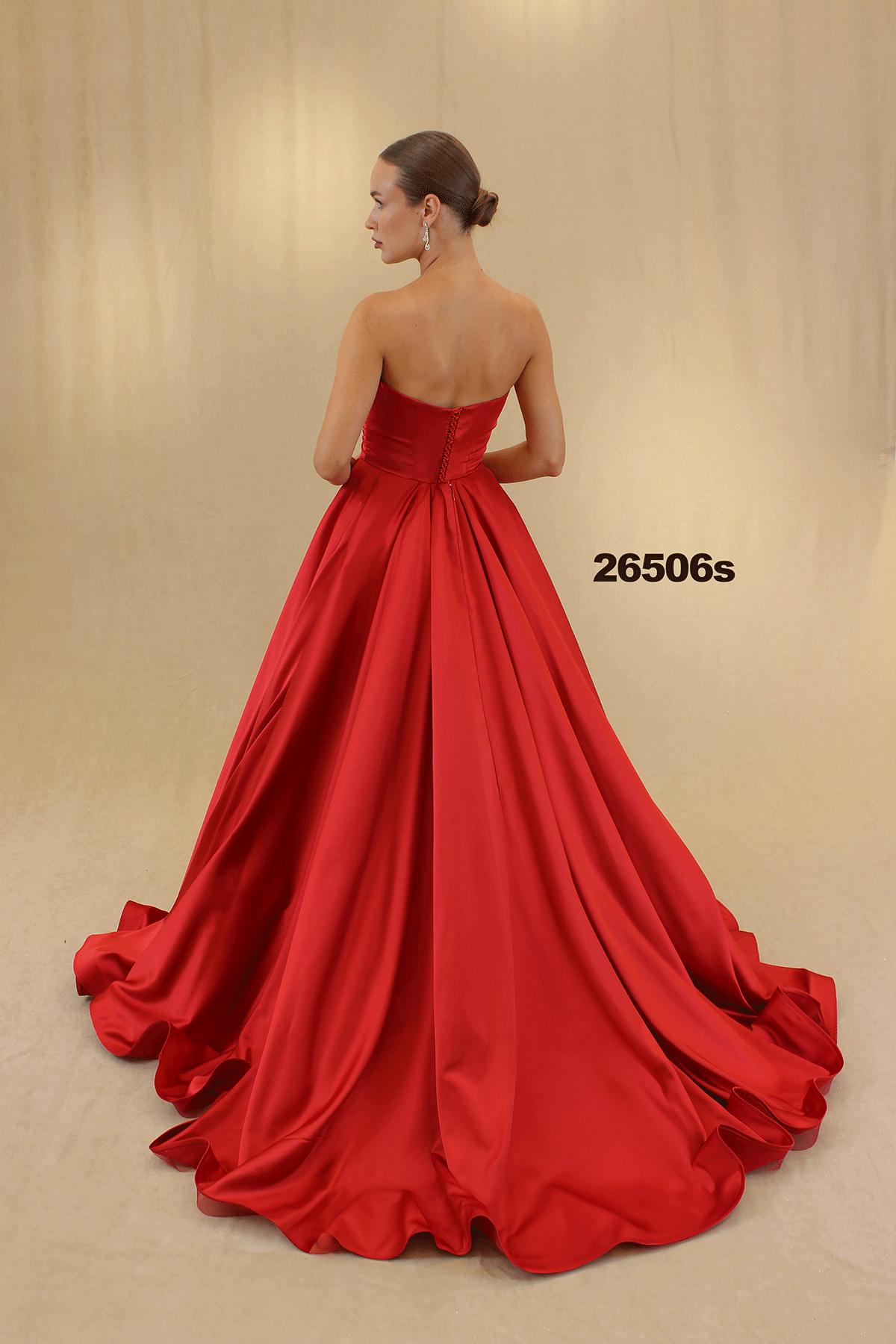 ALICE A Kesim Pilili Gelinlik